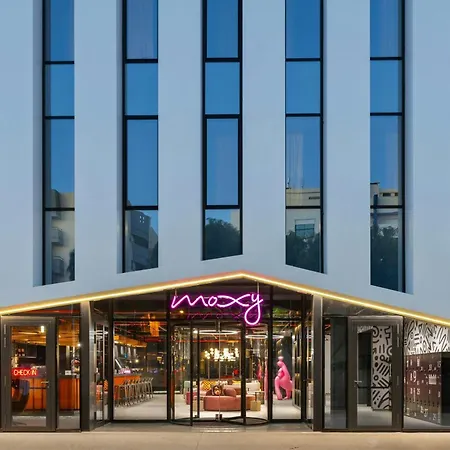 호텔 Moxy Lisboa 3*