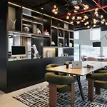 Moxy Lisboa アルフラジデ