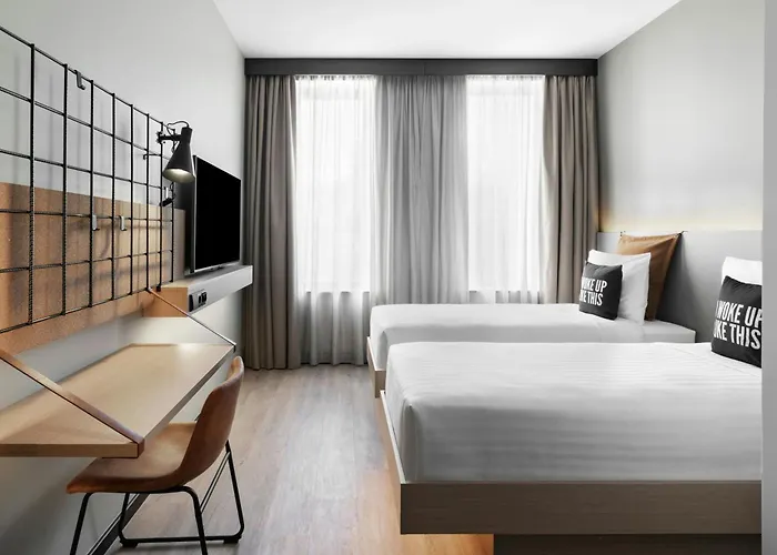 Moxy Lisboa Hotel Alfragide